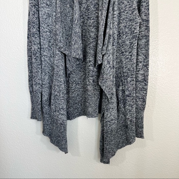 Olive + Oak Cardigan - Picture 7 of 9